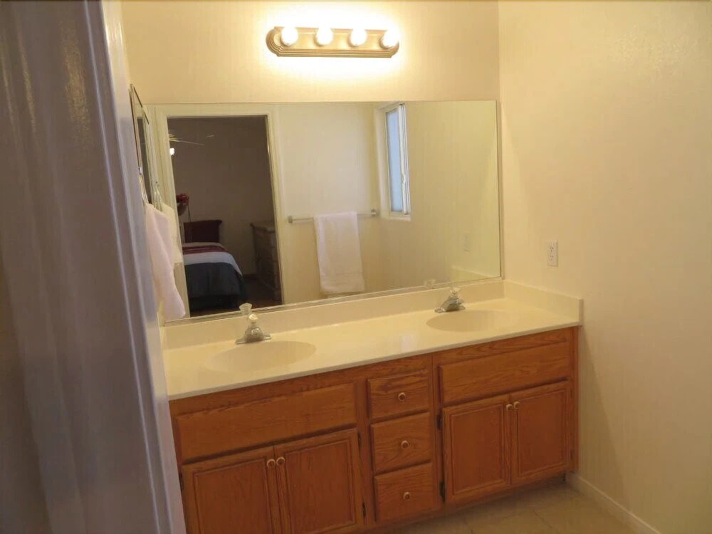Lincoln And Tawnya Hiatt 3 Bedroom Home