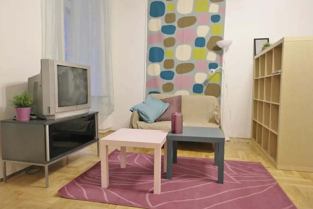 Budget Apartment by Hi5 - Hold Street