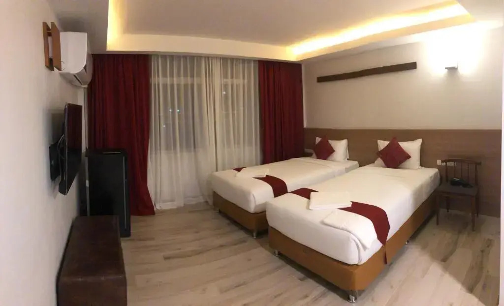 Kin Bed Chiang Mai