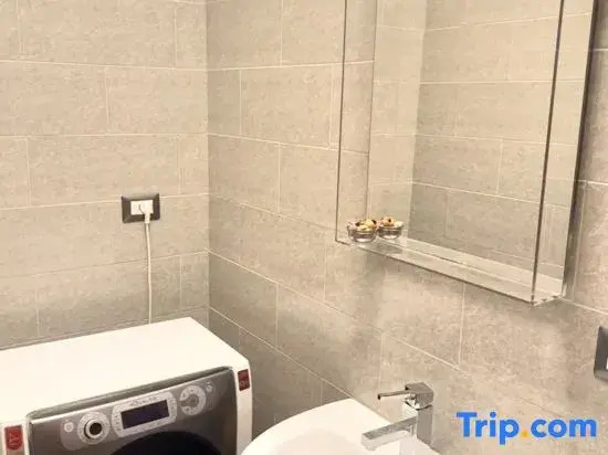 Loquat Tree B&B (stazione MRT Ponale)