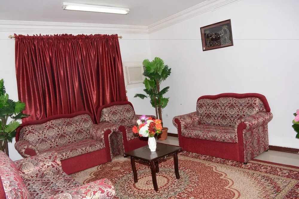 Al Eairy Furnished Apts Al Madinah 12