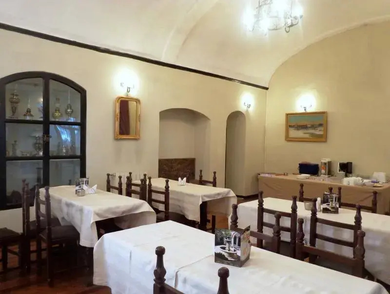 Colonial Hotel Boutique