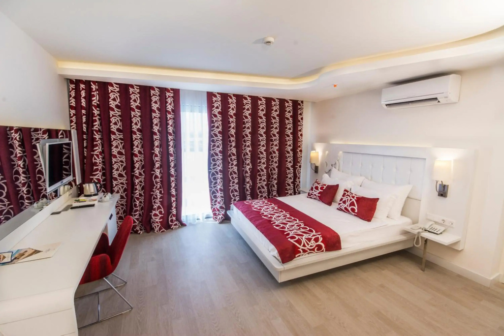 Laguna Beach Alya Resort & Spa - All Inclusive