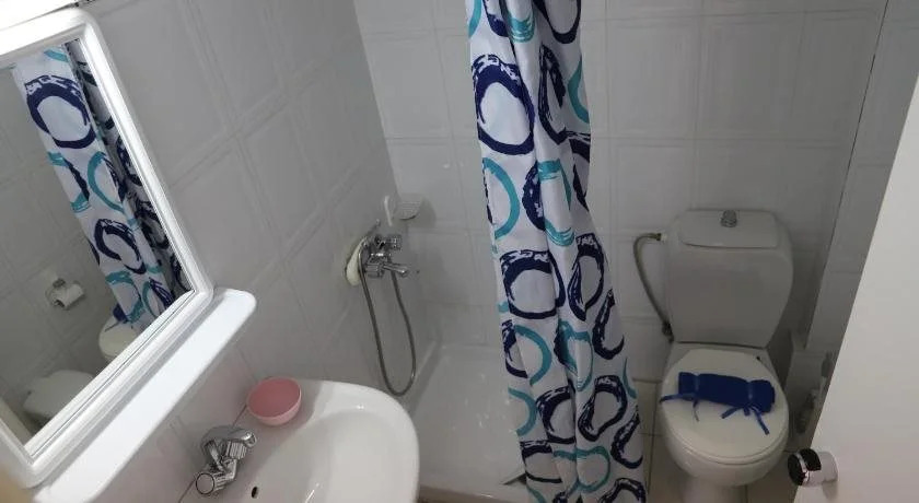 Aris Apartments