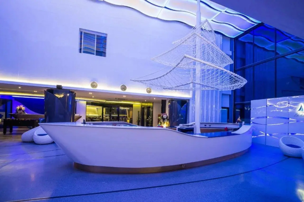 Blue Boat Hotel JC