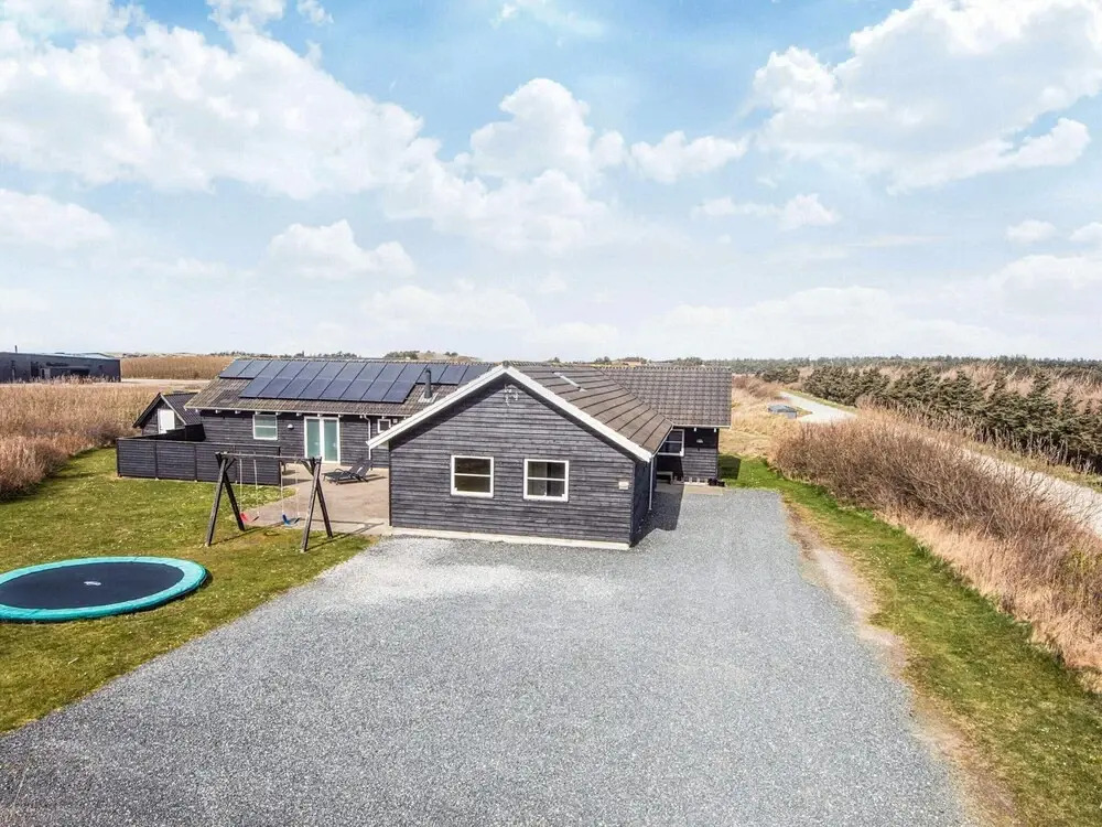 Beautiful Home In Løkken With Ethernet Internet