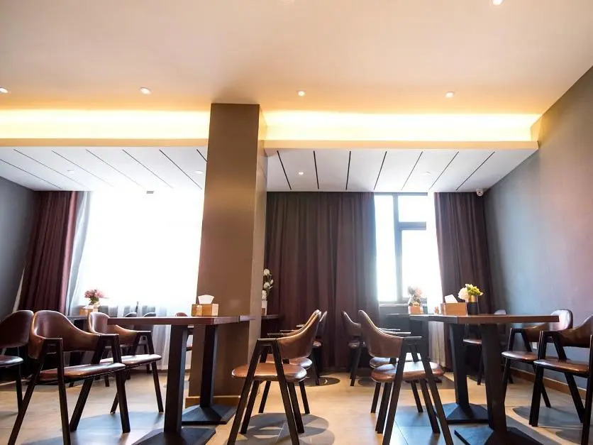 James Joyce Coffetel Xuzhou Feng County Huadi Street