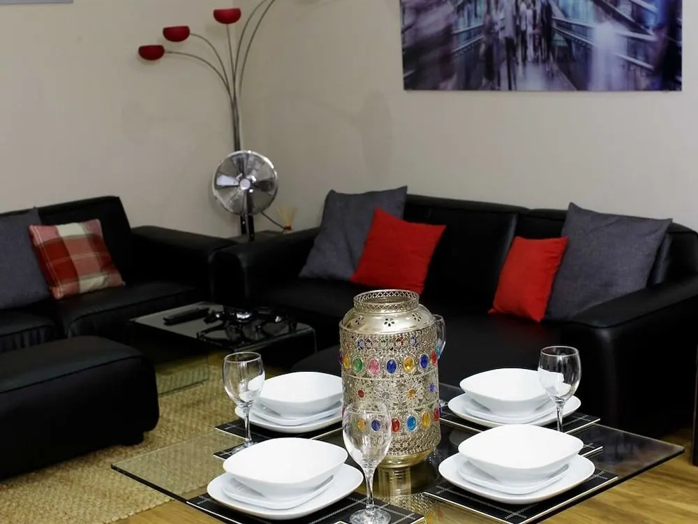Select Serviced Apartments