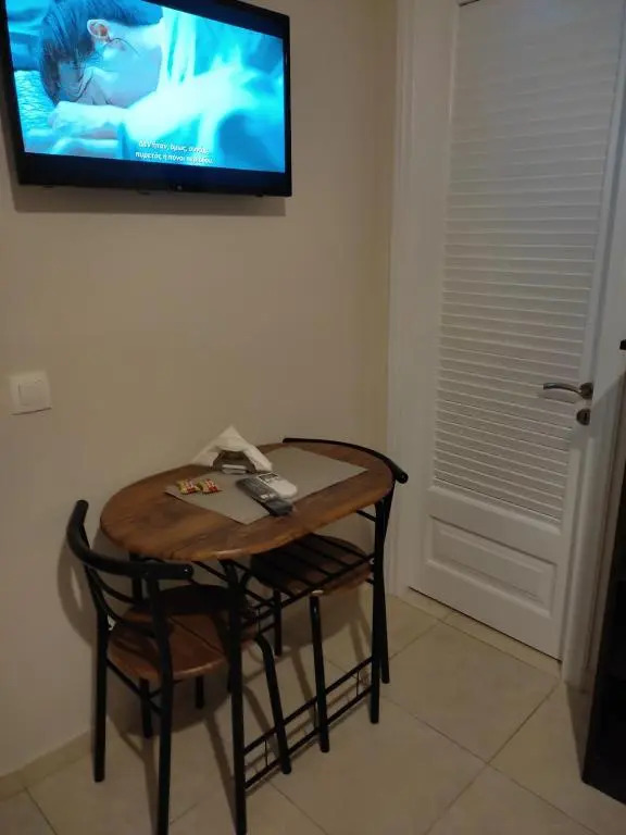 DORAS APARTMENTS STUDIO 1