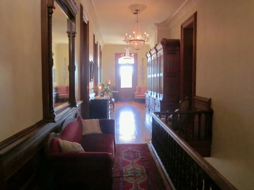 Baer House Inn