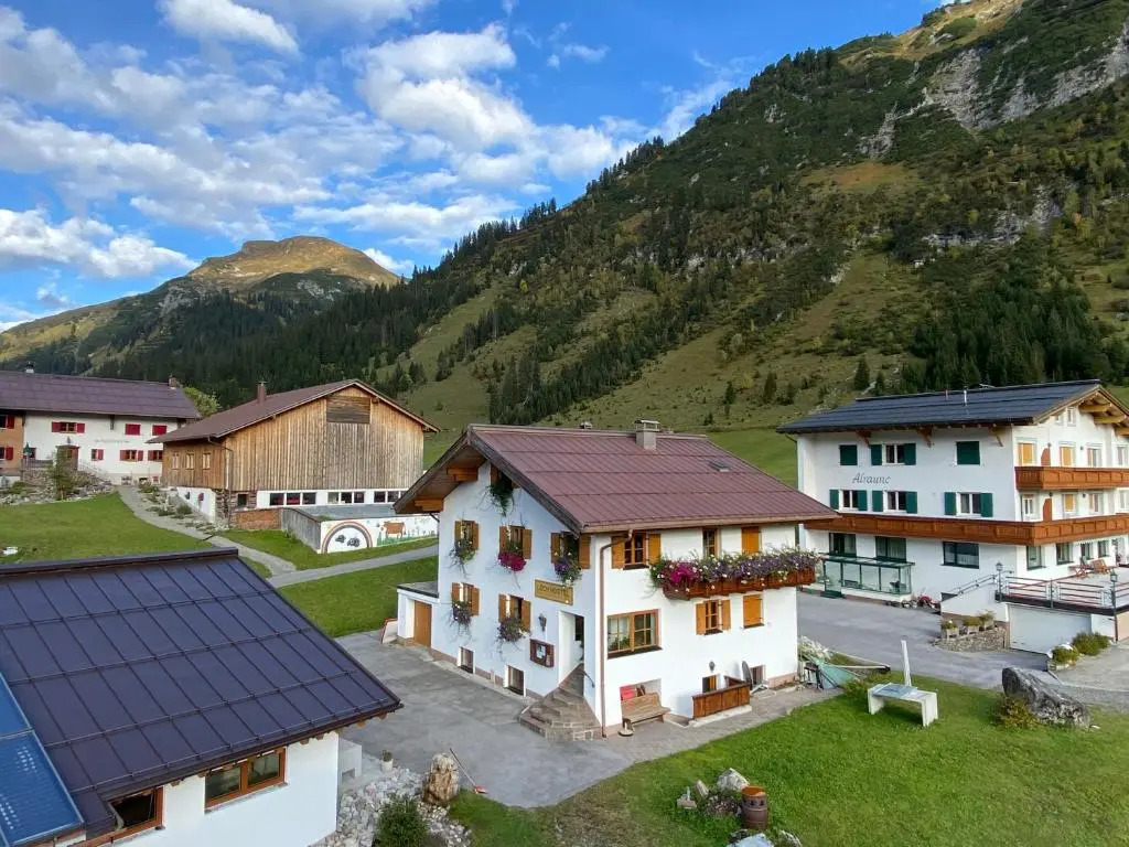 Lech Hostel