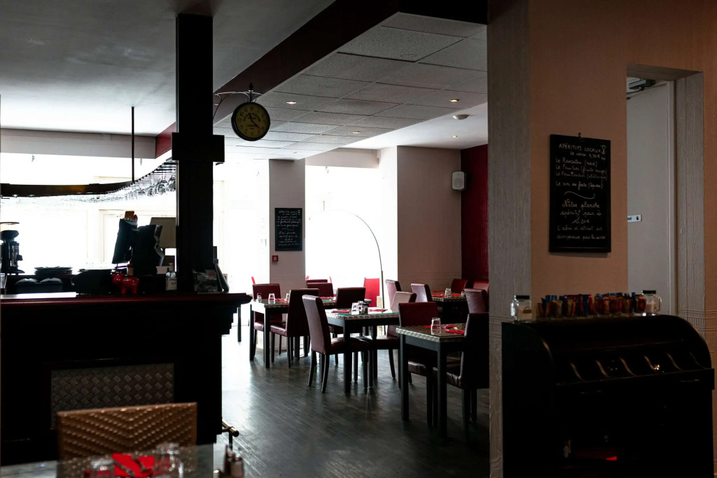 Brit Hotel Confort Auclair