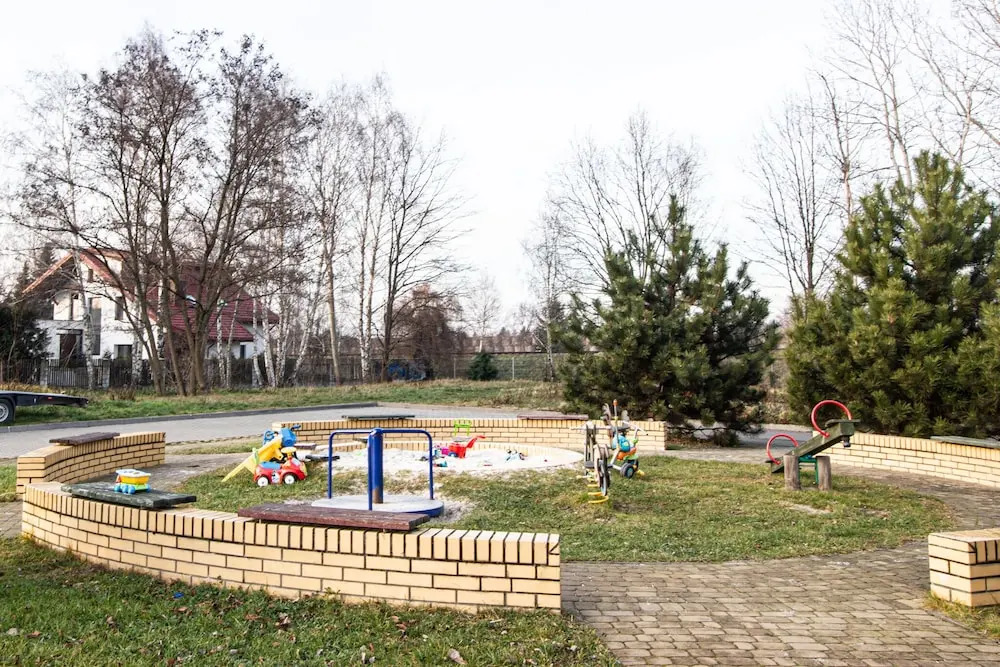 Ursynów Apartment with Garden