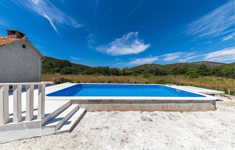 Awesome Apartment in Marina With Outdoor Swimming Pool, Wifi and 2 Bedrooms