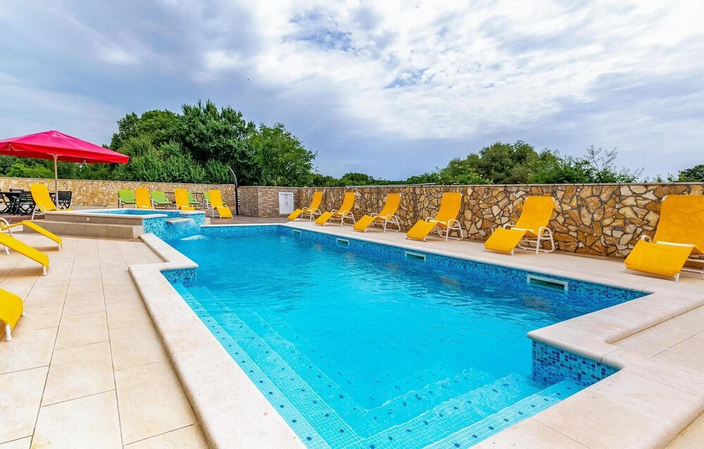 Lovely Home In Pula With Sauna