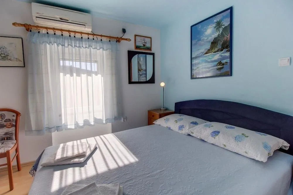 Apartment Bozena 1-2
