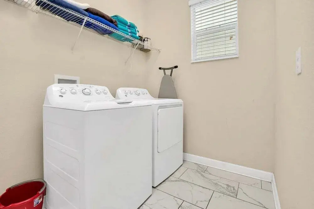 1573fd · Beautiful 6Br Villa/ Near Clubhouse