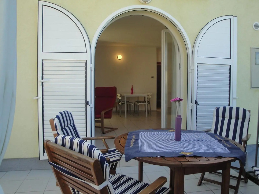 Savic Z - One Bedroom No.2
