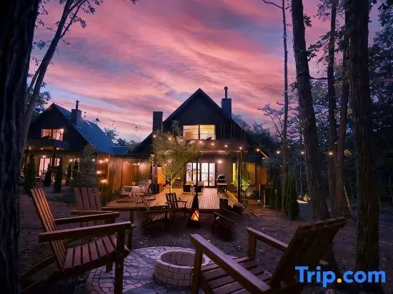 [TV] Luxury adult secret base villa 120 ㎡ Sauna, stone bath, bonfire, BBQ [Zen Building]