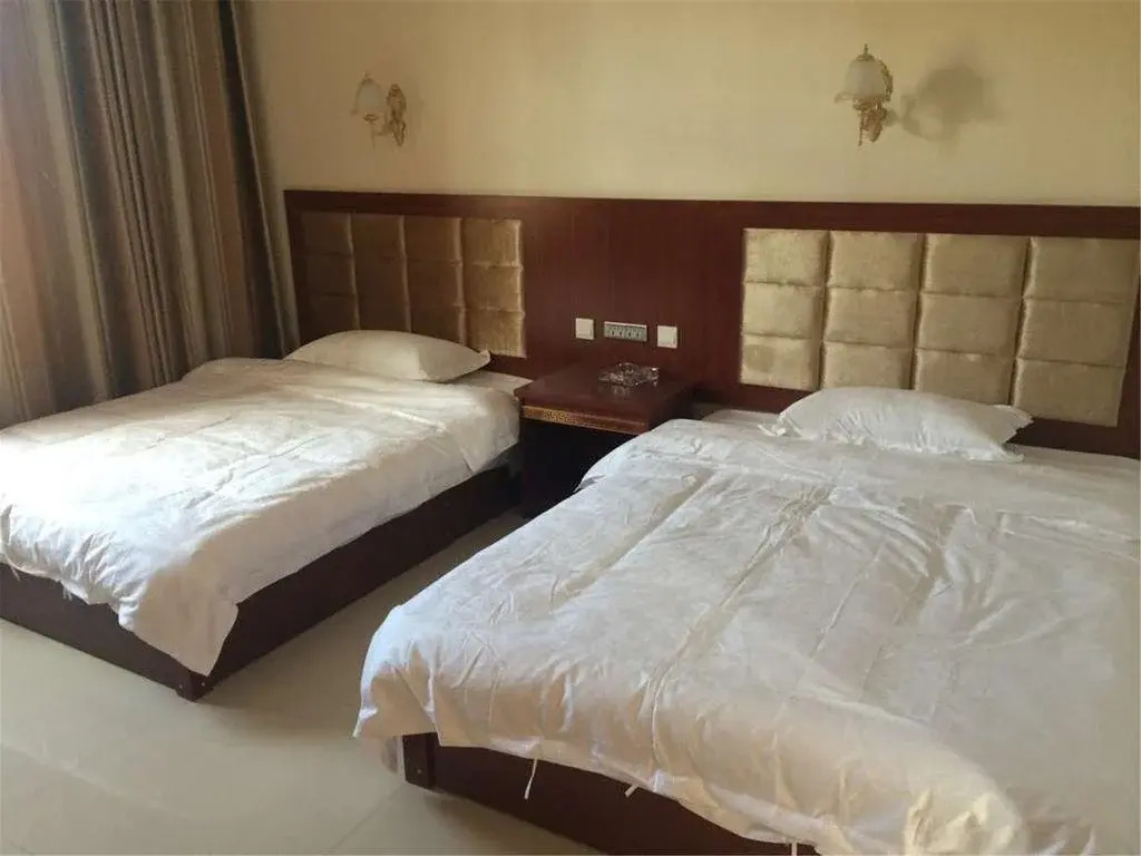 Zhangye Xingang Hotel
