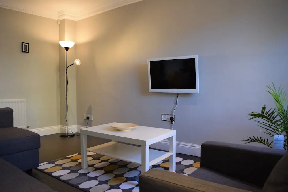 Beautiful Wimbledon 4 Bedroom Family Home