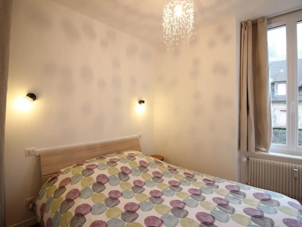 Appartement La Bourboule, 3 pièces, 5 personnes - FR-1-608-96