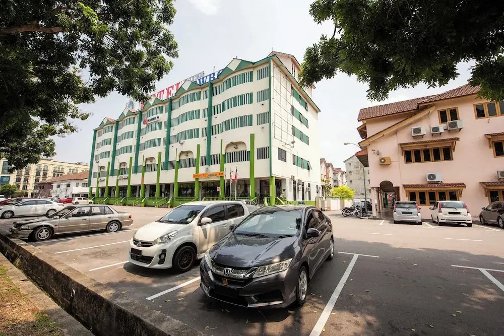 Capital O 91154 Oyo Super Cowboy Hotel Melaka