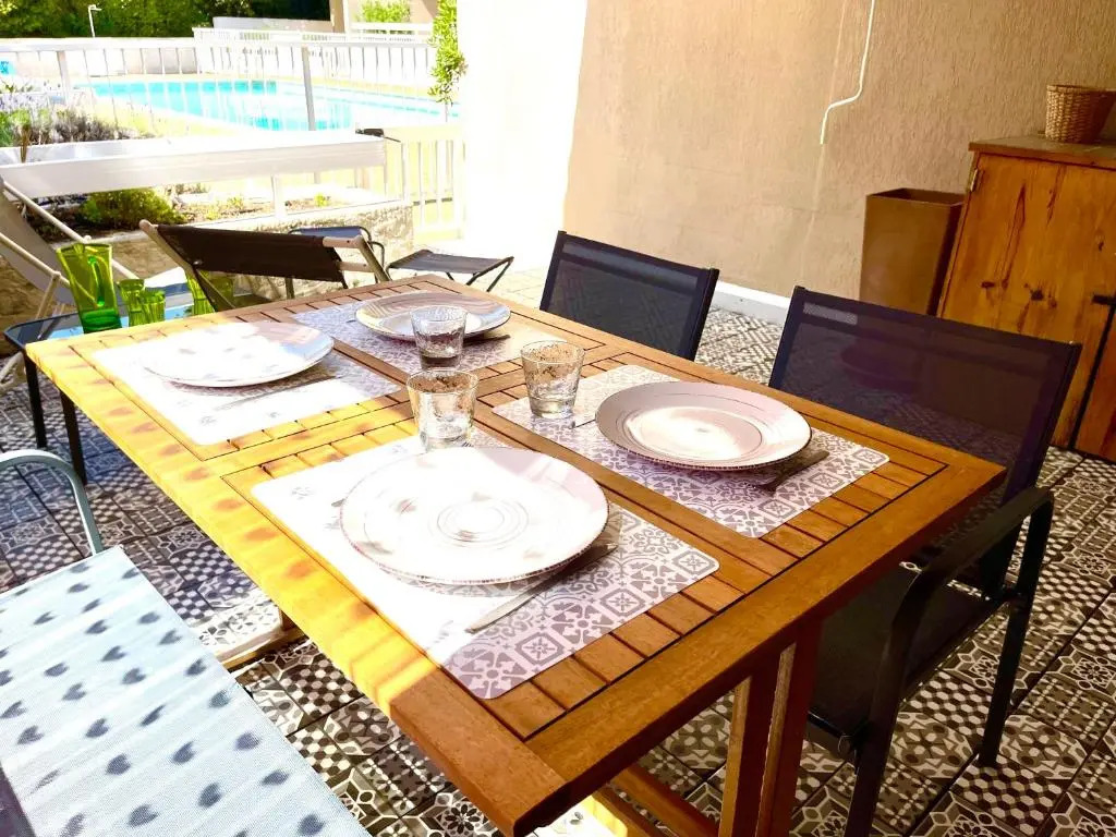 Le Soléa - Cassis centre Résidence Le Club avec piscine et garage pour 2-4 personnes