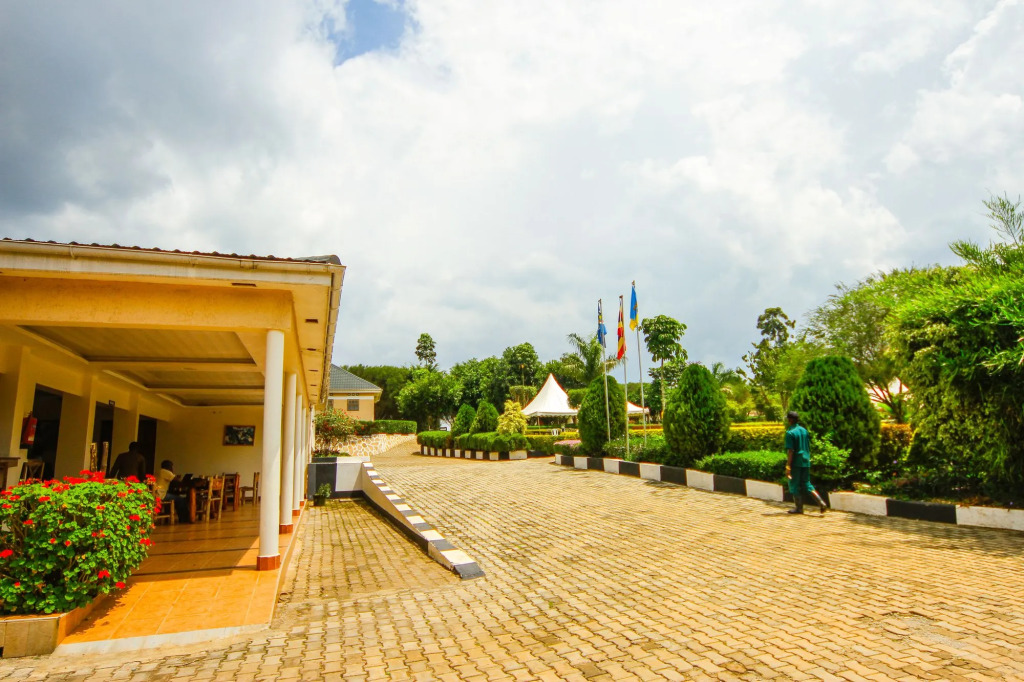 Kalya Courts Hotel