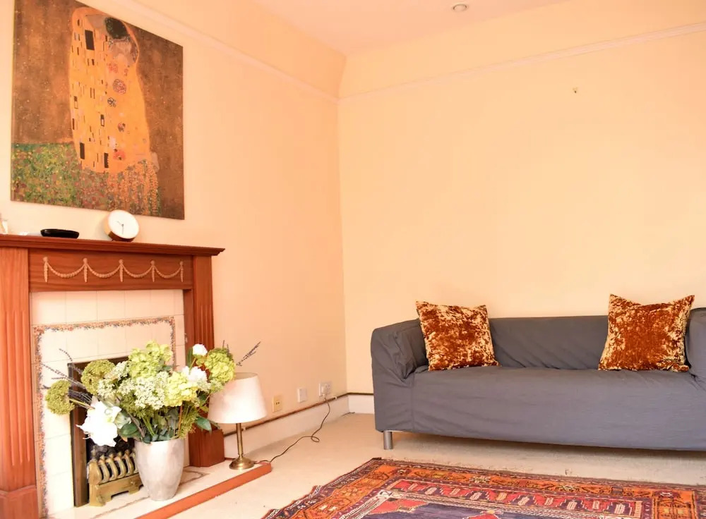 3 Bedroom Apartment Near Finsbury Park