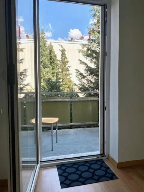 Industry - Appartement mit Balkon