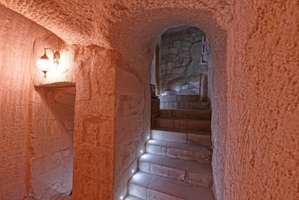 Angel Cave Suite