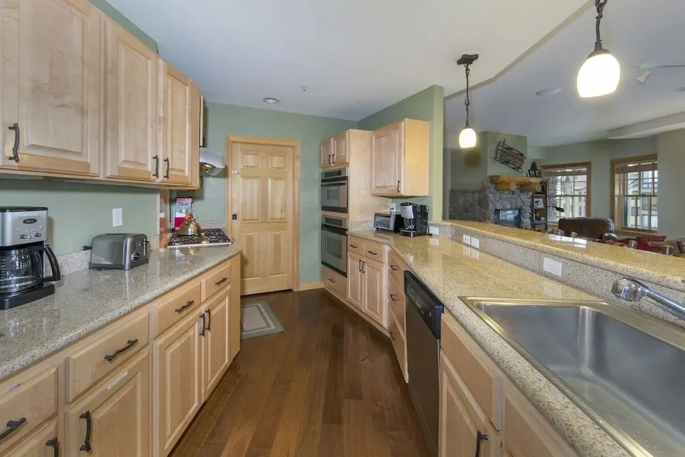 Meadow Stone Lodge 205 - 3 Br Condo