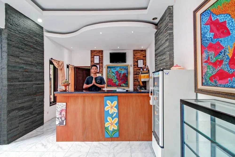 Super OYO 90672 ADHYA GUEST HOUSE LOMBOK