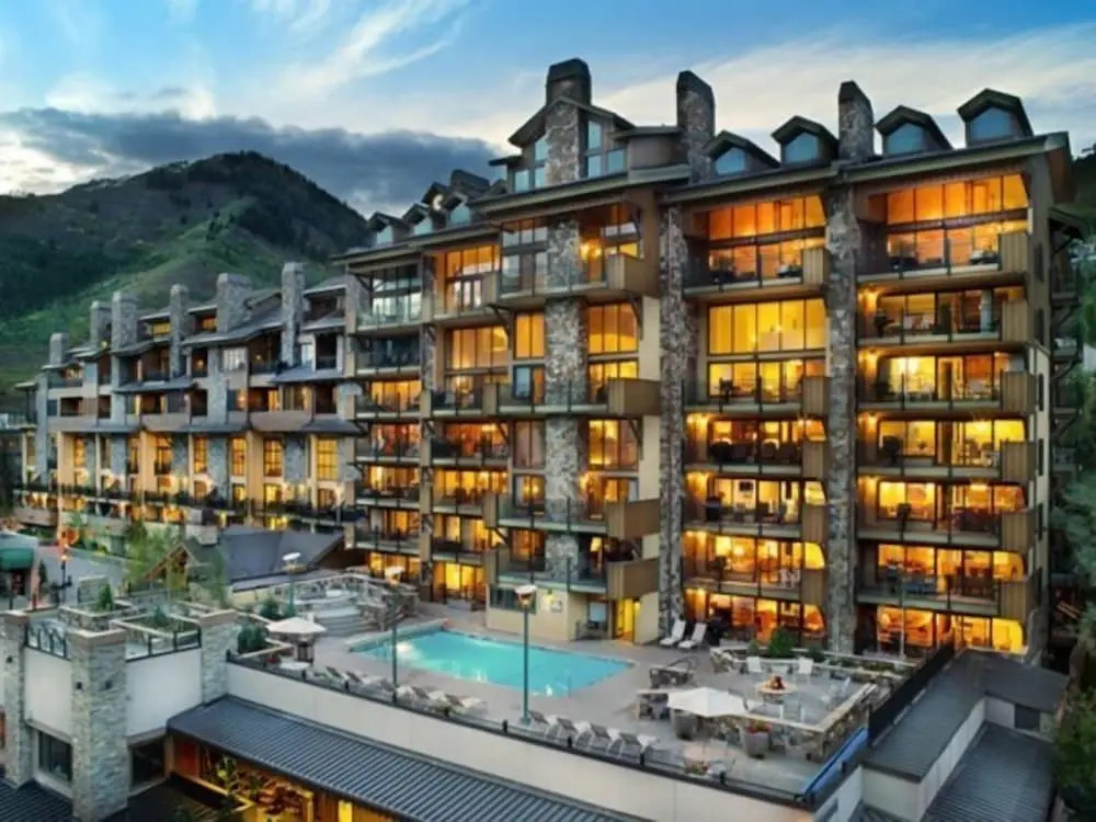 Vail Lionshead Village 3 Bedroom Plus Den With Mountain View