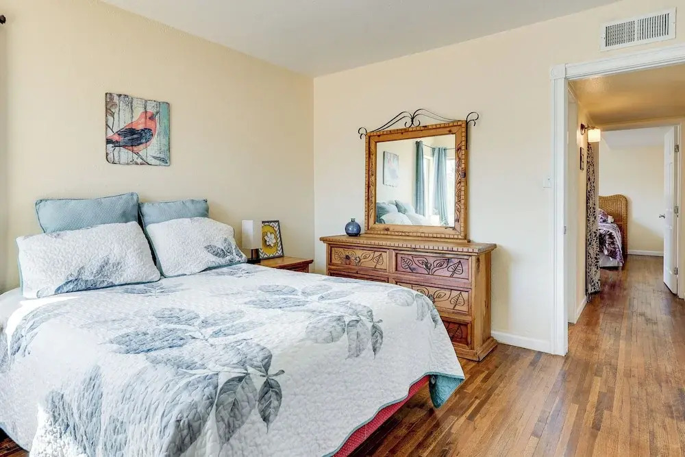 Las Cruces Home w/ Fenced Yard: Recently Remodeled