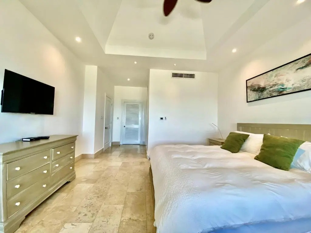 Beachfront Luxury Pent-House at Aquamarina, Cap Cana