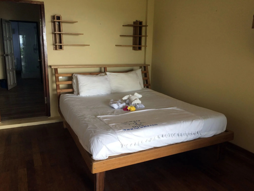 Lutwala Bungalows and Private Villa