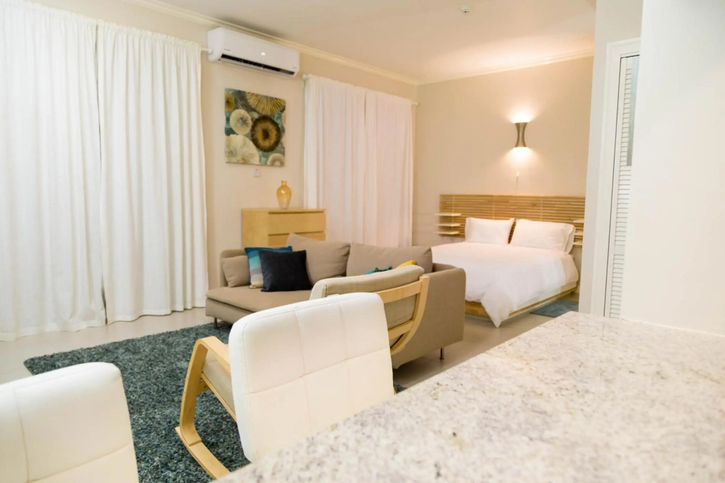 Choose To Be Happy at Eight - Eight Super Studio Apartments
