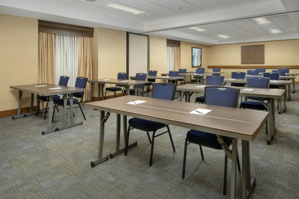 Homewood Suites by Hilton Hillsboro/Beaverton