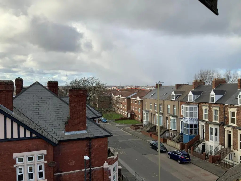 Luxurious Loft Flat 2-bed/2-bath