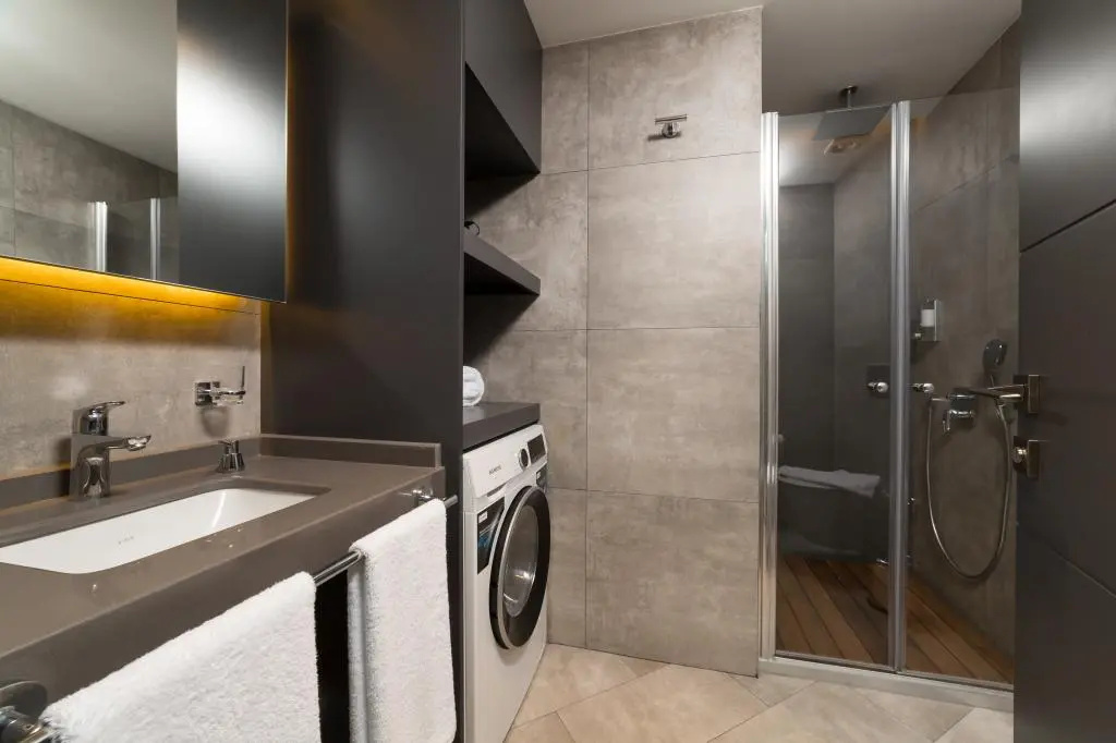 Z-Suites
