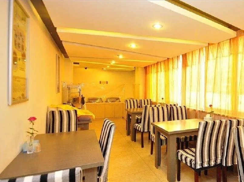 Fairyland Hotel Minhang Road