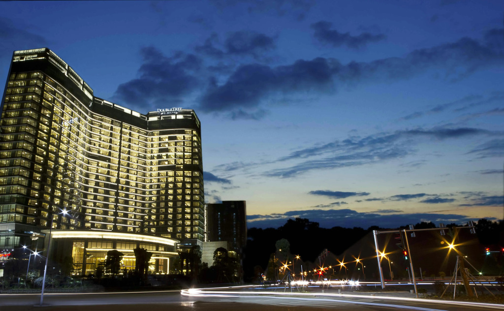 DoubleTree by Hilton Heyuan