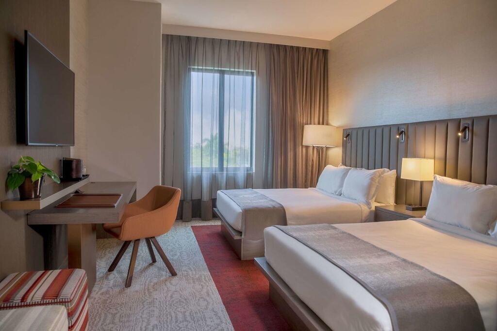 THesis Hotel Miami Coral Gables, Curio Collection by Hilton