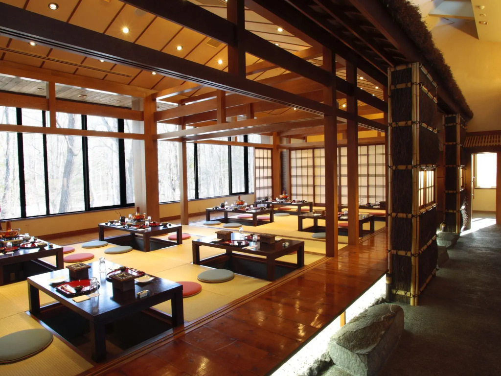 Villa Kitakaruizawa L-Wing