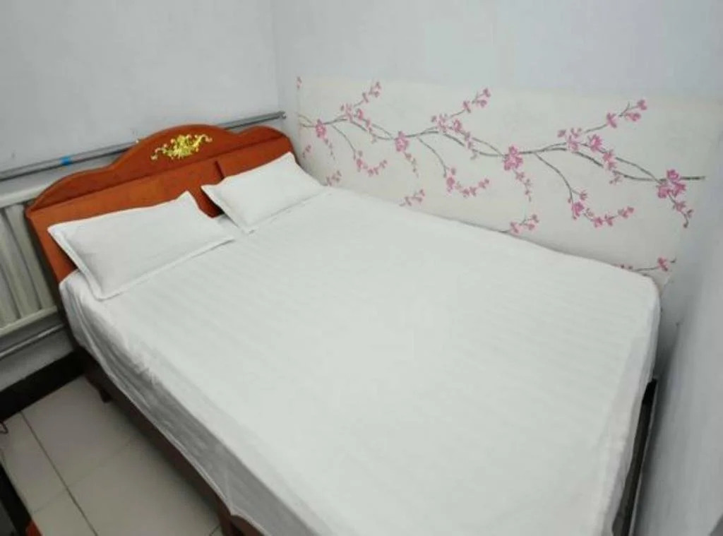 Riyue Hotel