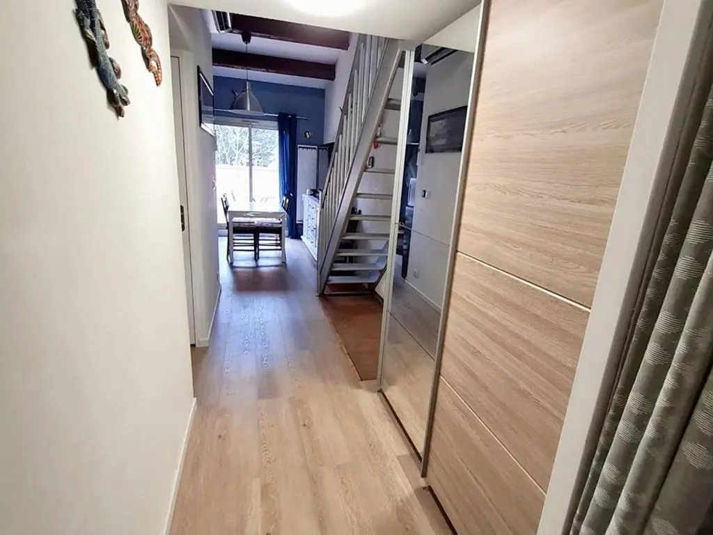 Appartement Six-Fours-les-Plages, 3 pièces, 6 personnes - FR-1-316-298
