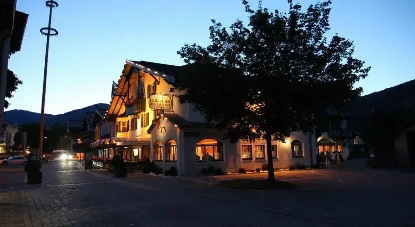 Hotel Restaurant Lebzelter