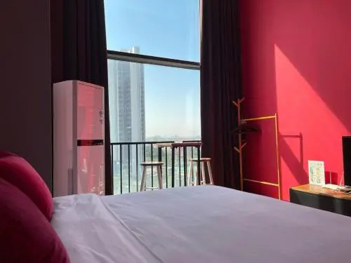 April Fair Duplex Apartment Guangzhou South Railway Station Ao Yuan Yue Shi Dai Branch